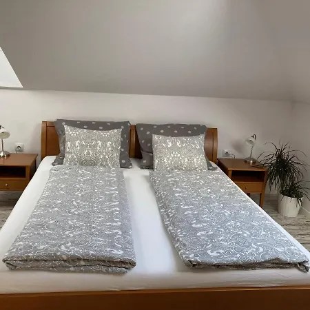 Husova Apartment *
