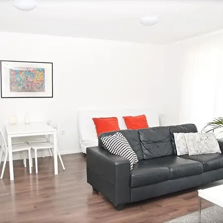 Apartment Husova *