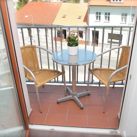 Apartment Husova *