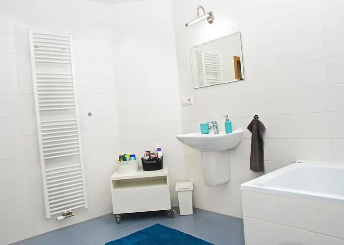 Husova Апартаменты